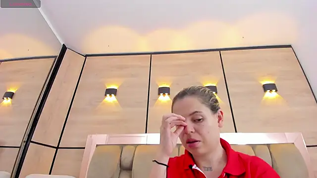 dorothy vegga online show from 02.04.26