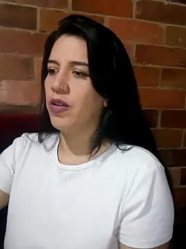 Gabriela squirt02 online show from 12.17.24