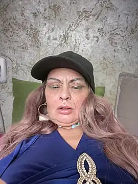 Snapshot of Gardener_of_Illusions chatting on 03.21.26 Gardener of Illusions online show from 03.21.26