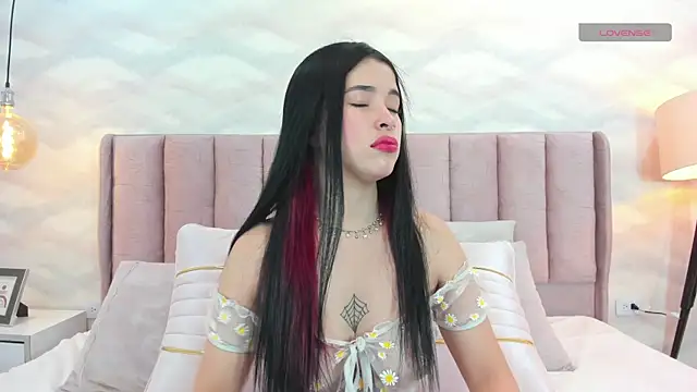 Snapshot of im_nika_ chatting on 01.20.25 im nika online show from 01.20.25