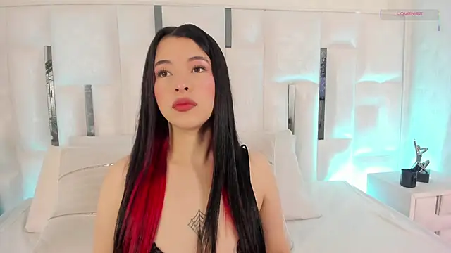 im nika  online show from 02.03.26