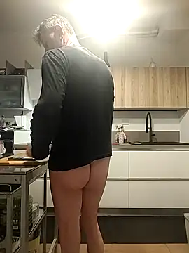 Coolandgang online show from 01.28.25