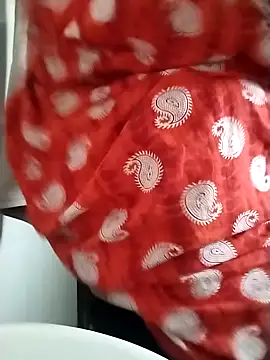 Snapshot of Sexy-Shalinii chatting on 02.18.26 Sexy-Shalinii online show from 02.18.26