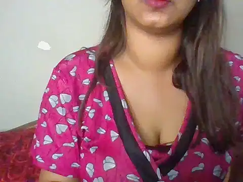 Snapshot of Sexy-Shalinii chatting on 02.22.26 Sexy-Shalinii online show from 02.22.26