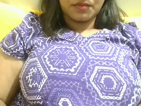 Snapshot of Sexy-Shalinii chatting on 03.15.26 Sexy-Shalinii online show from 03.15.26