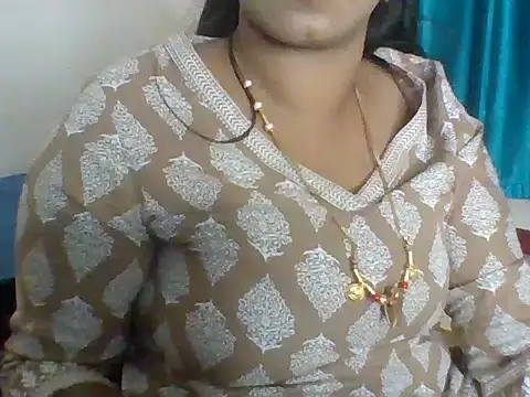 Snapshot of Sexy-Shalinii chatting on 03.18.26 Sexy-Shalinii online show from 03.18.26