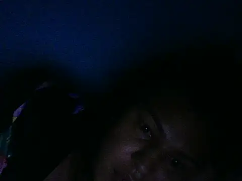 Snapshot of pornstarbrezillian chatting on 01.17.25 pornstarbrezillian online show from 01.17.25