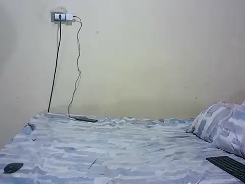 Snapshot of pornstarbrezillian chatting on 10.23.25 pornstarbrezillian online show from 10.23.25