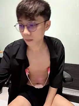 SubBoi1997 online show from 09.25.25