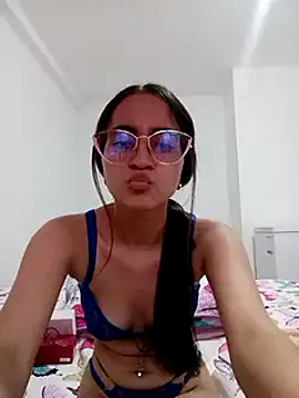 Snapshot of Mia_Fischer chatting on 03.03.25 Mia Fischer online show from 03.03.25
