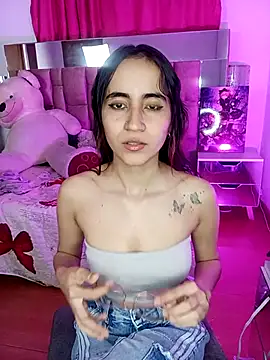 Snapshot of Mia_Fischer chatting on 03.22.25 Mia Fischer online show from 03.22.25