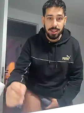 cricrimsBarcelona online show from 12.04.24