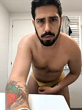 cricrimsBarcelona online show from 12.29.24