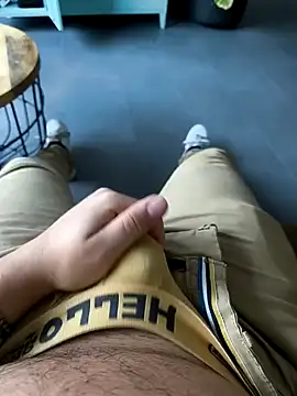 cricrimsBarcelona online show from 01.31.25