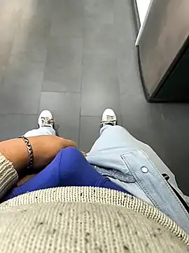 cricrimsBarcelona online show from 02.03.25