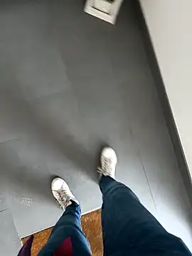 cricrimsBarcelona online show from 02.27.25