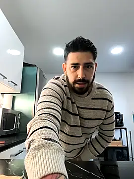 cricrimsBarcelona online show from 02.28.25