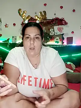 kittymorenita26 online show from 12.21.24