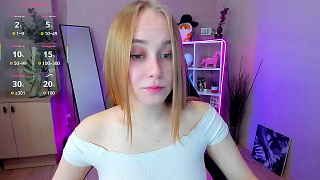 LianaBright online show from 04.25.26