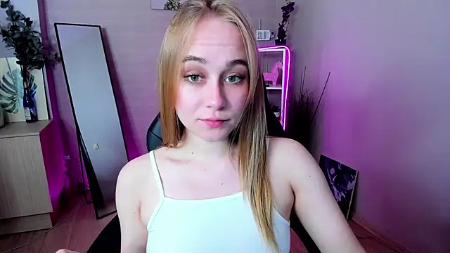 LianaBright online show from 04.29.26