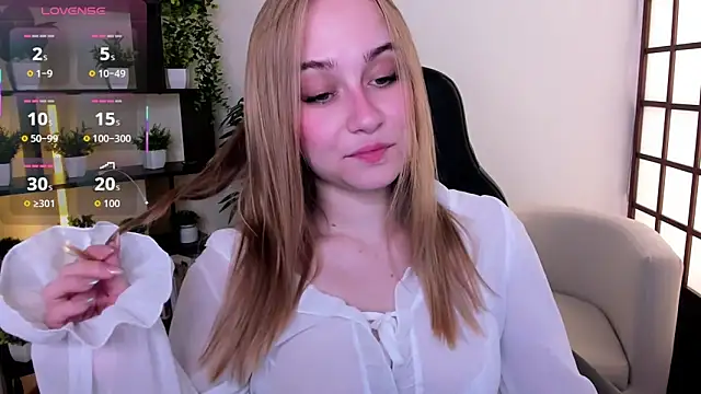 LianaBright online show from 06.11.26