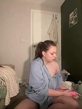 Snapshot of Krystal_Tx chatting on 03.05.25 Krystal Tx online show from 03.05.25