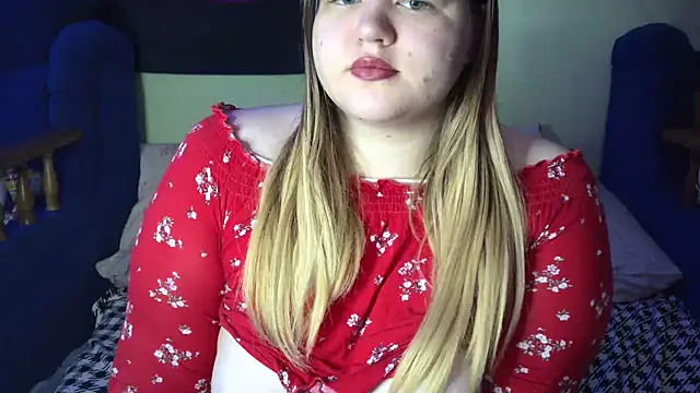 Snapshot of Fieriya_strip chatting on 03.21.26 Fieriya strip online show from 03.21.26