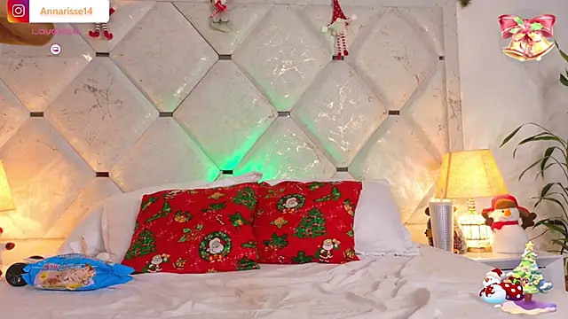 Anna risse online show from 12.21.24