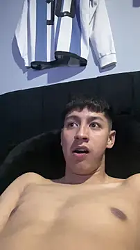 Stiven 017 online show from 02.14.26