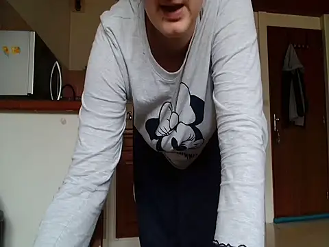 Snapshot of Lauzo21 chatting on 02.25.26 Lauzo21 online show from 02.25.26