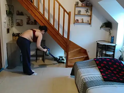 Snapshot of Lauzo21 chatting on 02.26.26 Lauzo21 online show from 02.26.26