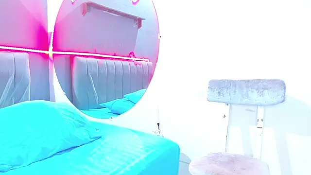 Snapshot of minimi_naty chatting on 01.21.25 minimi naty online show from 01.21.25