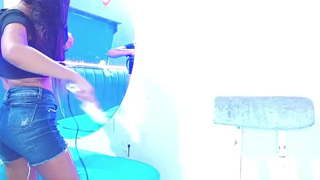 Snapshot of minimi_naty chatting on 02.03.25 minimi naty online show from 02.03.25