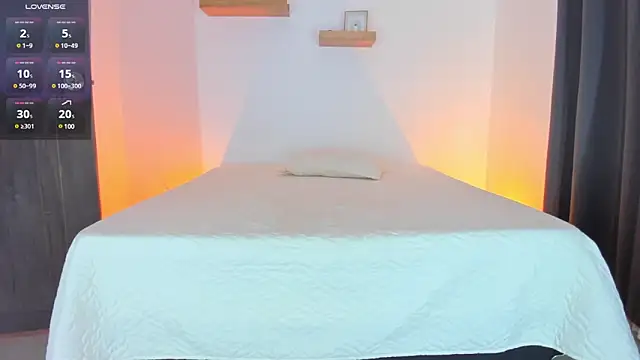 Snapshot of serge_7 chatting on 02.08.25 serge 7 online show from 02.08.25