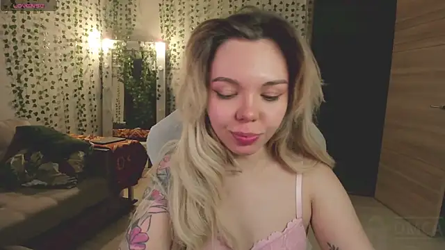 Snapshot of whoa-hoa-hoa-hoa-hoa chatting on 03.11.26 whoa-hoa-hoa-hoa-hoa online show from 03.11.26