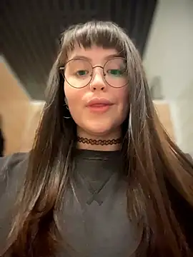 meow girl online show from 07.28.26