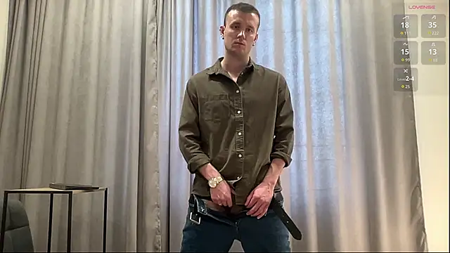 cute mark online show from 03.11.26