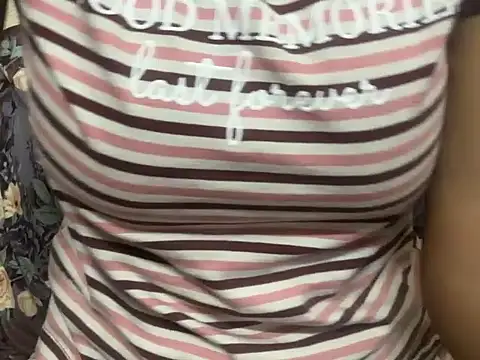  FluffyHxney  online show from 12.13.24