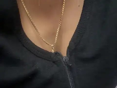  FluffyHxney  online show from 12.26.24