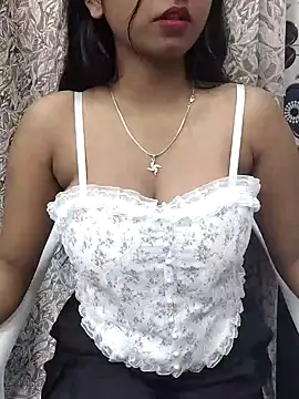 Ishaani 0 online show from 02.16.25