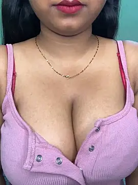 Snapshot of Ishaani_0 chatting on 06.27.26 Ishaani 0 online show from 06.27.26