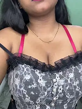 Snapshot of Ishaani_0 chatting on 07.10.26 Ishaani 0 online show from 07.10.26