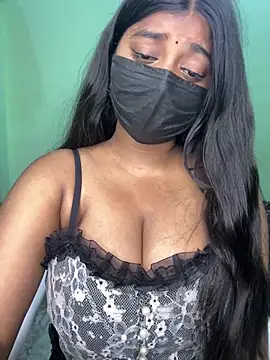 Snapshot of Ishaani_0 chatting on 07.31.26 Ishaani 0 online show from 07.31.26