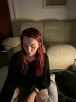 Stoner BarbieXX online show from 01.04.25