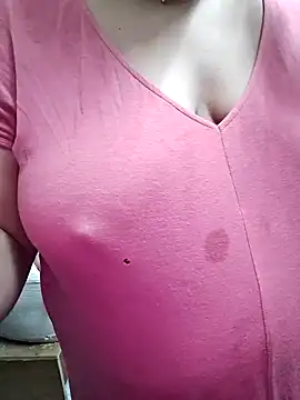 milf-kaira online show from 12.10.24