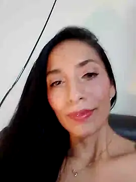 chloewildd  online show from 12.29.24