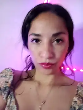 chloewildd  online show from 04.08.26