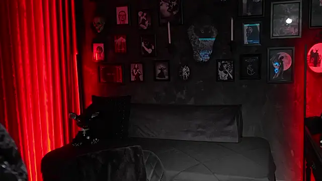 Snapshot of Morgan_Hilll_ chatting on 03.12.26 Morgan Hilll online show from 03.12.26