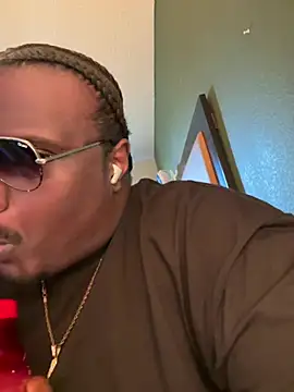 BigBossaNova69 online show from 04.20.26