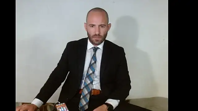 Snapshot of TheNakedPreacher chatting on 01.20.25 TheNakedPreacher online show from 01.20.25